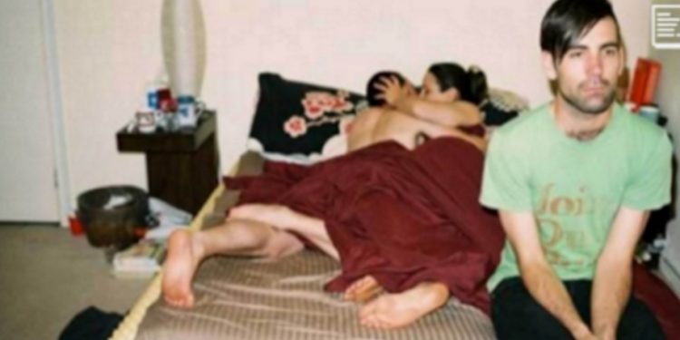 ६ बर्ष देखी कुवेतमा नेपाली युवकको जागिर अरबिक मालिक्नीलाई यौन प्यास मेटाउनु पर्ने