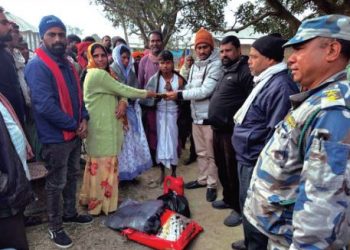 लघुवित्तबाट लिएको ऋण तिर्न नसकेर आ त्मह त्या गरेका सप्तरीको रामदेब मरिकको ऋण पालिकाका जनप्रतिनिधिले तिरिदिने