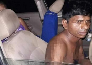 कार हल्लिरहेको देखेर प्रहरी पुग्दा भित्र जोडी मस्त, युवतीको बयानले झनै चकित बनायो….