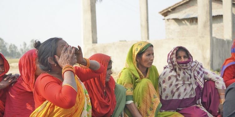 लघुवित्तको ऋण : जति तिरे पनि सकिंदैन