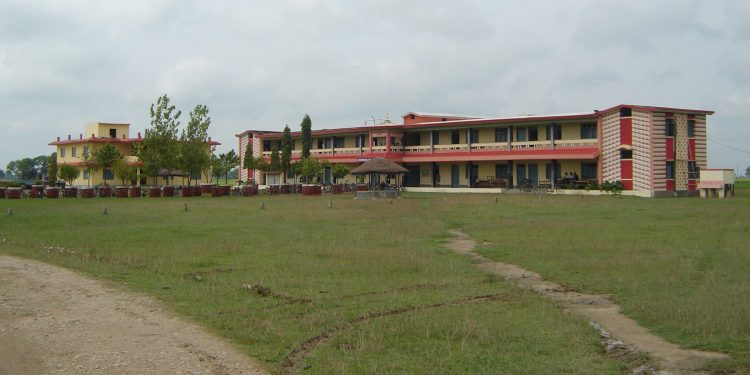 सिरहाको लहान क्याम्पसको ५० लाख अलपत्र, मन्त्रालयले दिएको कार्यादेश पूर्व मन्त्री पुत्र साहको कब्जामा