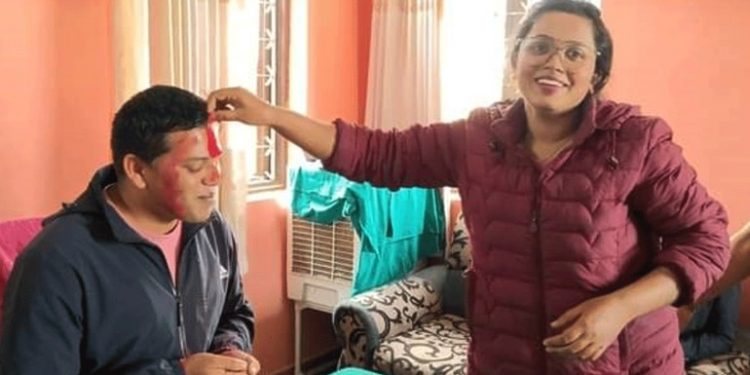 सप्तरी : ज्यालादारीमा रहेका मामाका छोरालाई मेयरले दिए अस्पताल प्रमुखको जिम्मेवारी