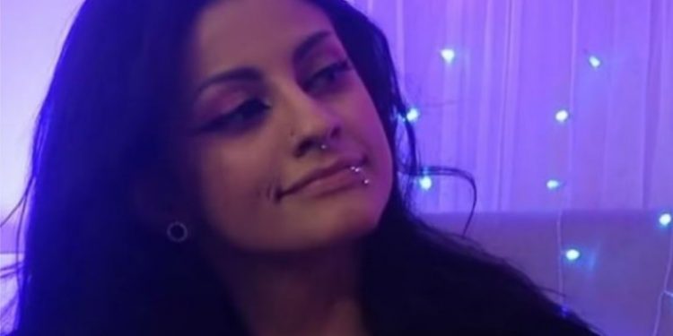 जब यौनकर्मी वे श्यालयका केटासँग प्रेममा परिन्