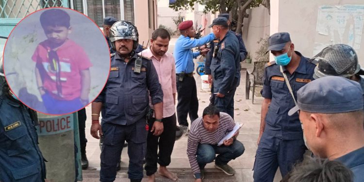 जनकपुरधाममा घरको गेट सडकमा खस्दा ३ वर्षीय बालकको मृ त्यु