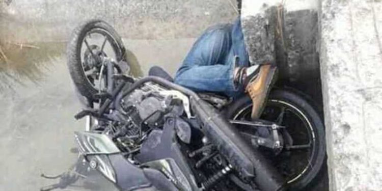 मधेस प्रदेश : मोटरसाइकल दुर्घटना हुँदा एक किशोरको मृ त्यु