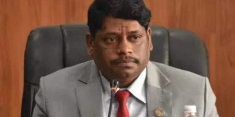 खानेपानी मन्त्री अव्दुल खानले दिए राजीनामा