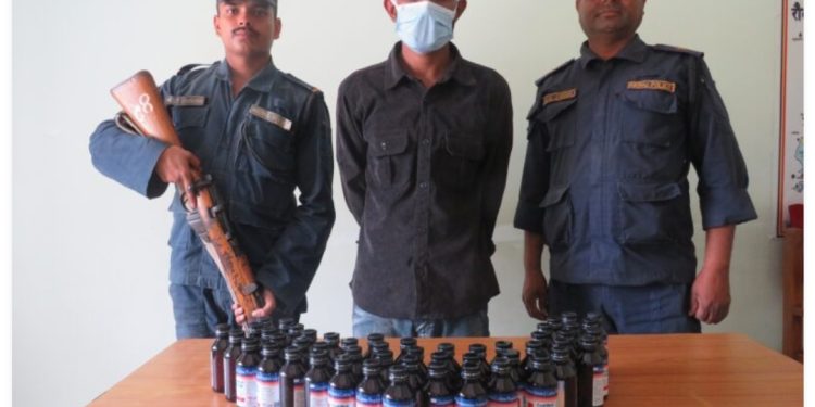 मधेश प्रदेश : लागूऔषधसहित २० वर्षीय युवक प क्राउ