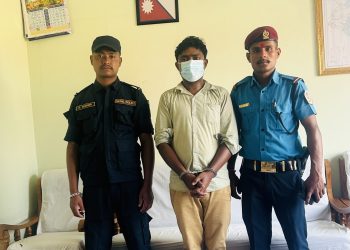 धनुषाबाट श्रोत नखुलेको २० लाख रकम सहित हुण्डी कारोवारी प क्राउ