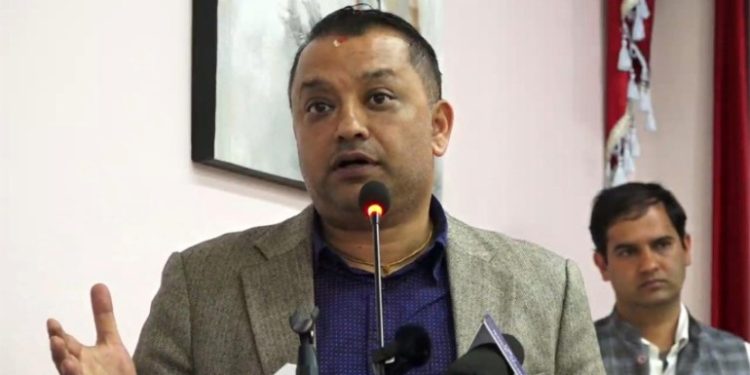 राष्ट्रपतिदेखि वडाध्यक्षसम्म सबैको तलबबाहेकका सुविधा कटौती गर्नुपर्छ : महामन्त्री थापा