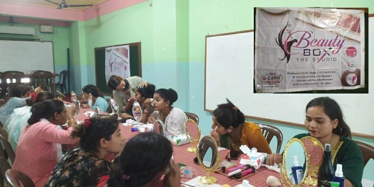 ब्युटी बक्स काठमाडौंद्वारा सिरहाको लहानमा ब्युटीसियन तालीम सुरु
