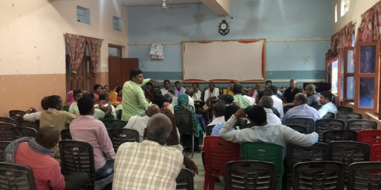 सिरहा : कानुन अनुसार ऋण र व्याज फिर्ता गराउने वातावरण वनाउन साहुहरुको माँग