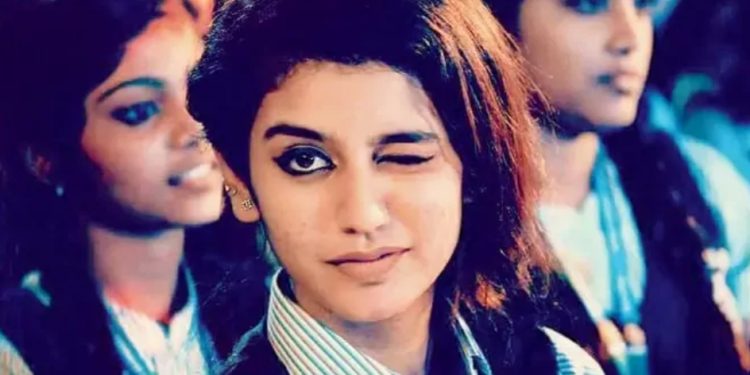 प्रिया प्रकाशको आँखा झिम्काउने दृश्य विवादमा