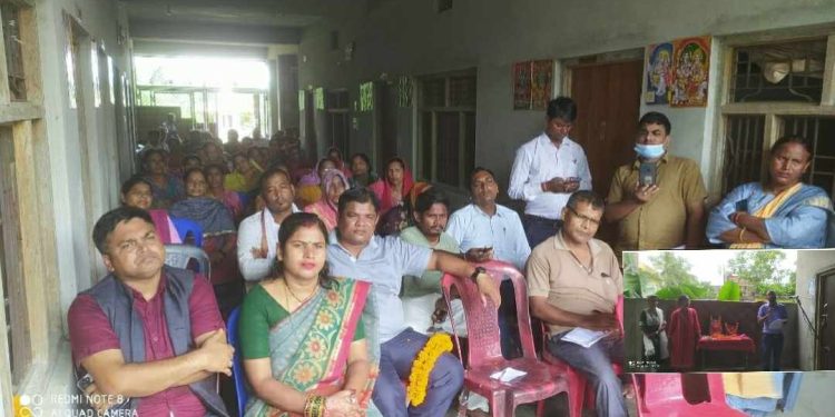 निर्धन लघुवित्त वित्तीय संस्था लहान शाखाद्वारा मृ तक परिवारलाई २१ लाख भुक्तानी