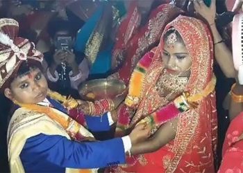 ४७ इन्चकी बेहुली, ४२ इन्चका बेहुला !