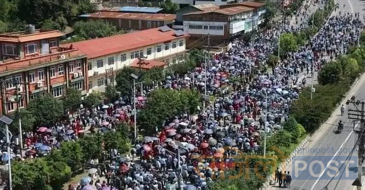 देशभरका सामुदायिक विद्यालय बन्द गरेर शिक्षक आन्दोलनमा,विद्यालयको पठनपाठन बन्द