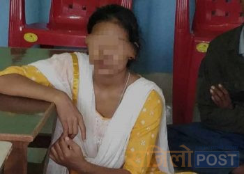 तेस्रो विवाहको लागि दुधे बालिकालाई उखुबारीमा बाँधेर फरार आमा प क्राउ