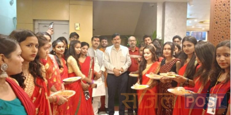 विश्व खाद्य दिवसको अवसरमा अवध मिथिला फाउन्डेसन द्वारा अवध मिथिला संस्कृति एक झलक दुई देशीय दुई दिने कार्यक्रम सम्पन्न