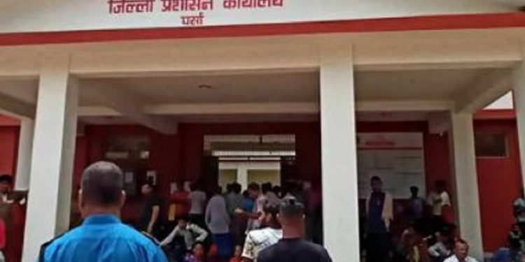 वीरगञ्जमा अनिश्चितकालीन कर्फ्यू आदेश जारी
