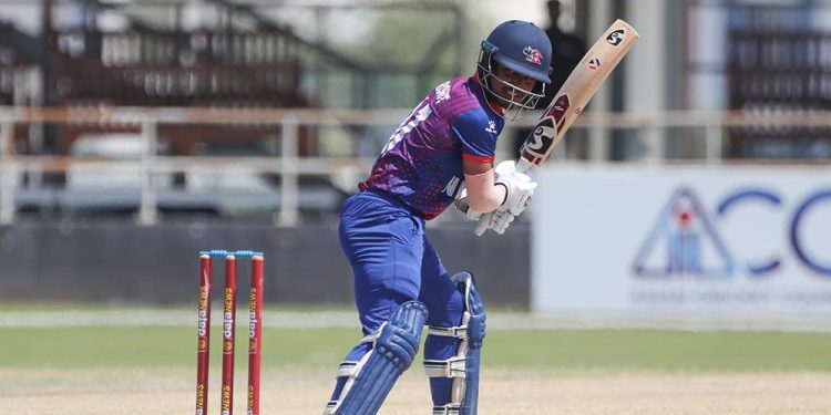 नेपालले युएईलाई दियो १२० रनको लक्ष्य