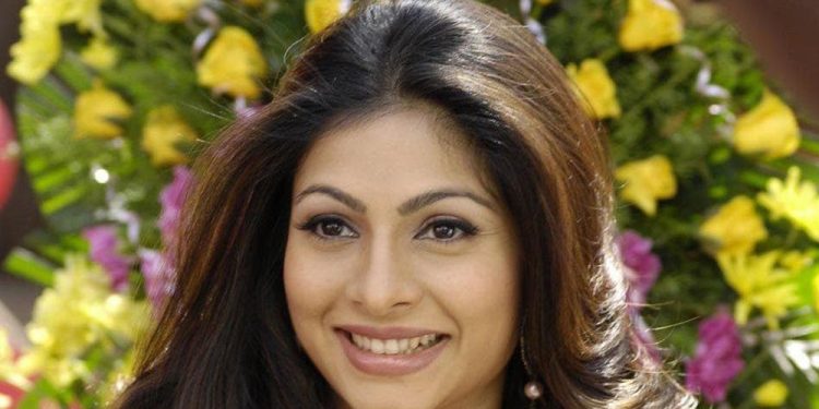 आमा बन्न चाहन्छिन् काजोलकी बहिनी तनिषा