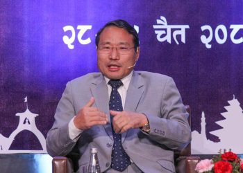 प्रधानमन्त्रीले मलाई र गृहमन्त्रीलाई राखेर व्यवसायी नतर्साउन निर्देशन दिनुभएको छ- अर्थमन्त्री