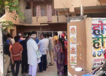 जनकपुरको एक होटेलमा महिला र पुरूष झुन्डिएको अवस्थामा फेला