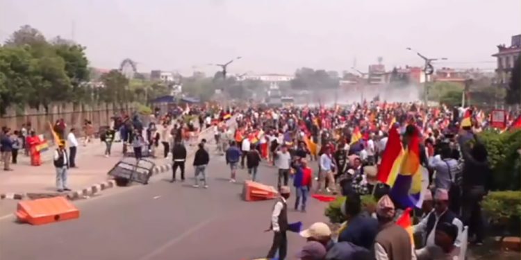 राप्रपाको प्रदर्शनमा झडप