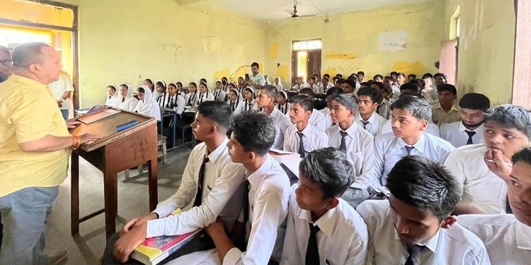 विद्यार्थीको हौसला बढाउन ‘कक्षा कोठामा मेयर’ कार्यक्रम सुरु