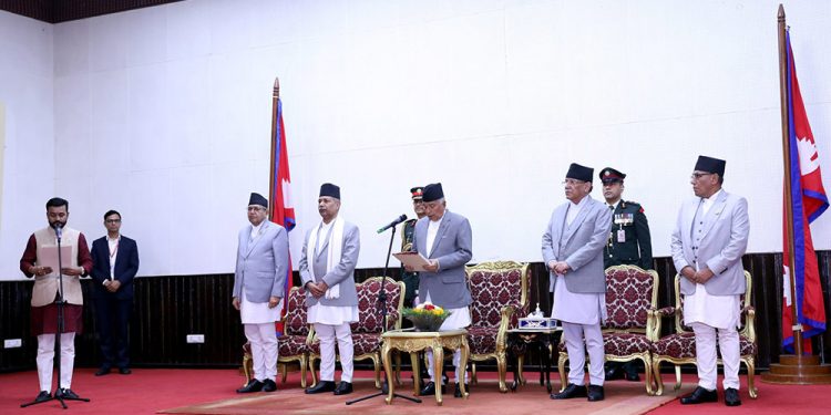 स्वास्थ्यमन्त्रीमा नियुक्त प्रदीप यादवले लिए पद तथा गोपनीयताको शपथ