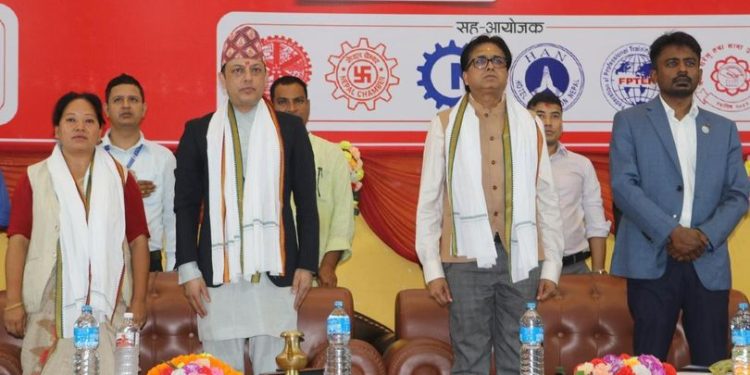 मधेश प्रदेशमा श्रमाधान रोजगार मेला सम्पन्न, रोजगारीका लागि २ हजार युवाको आवेदन