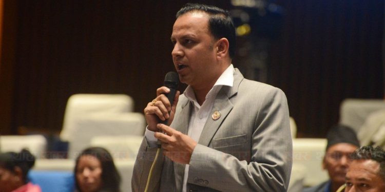 जनकपुर गुठीको जग्गा स्थानीय प्रशासन, जनप्रतिनिधि, पत्रकार, ठेकेदारहरू मिलेर लुटे : मनिष झा