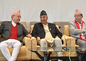 प्रधानमन्त्रीलाई मार्गप्रशस्त गर्न कांग्रेसको आग्रह