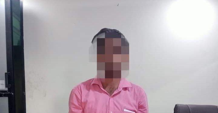 वीरगन्जबाट स्रोत नखुलेको भारु नाेटसहित एकजना पक्राउ