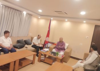 सरकारी अस्पताल सुधारका लागि मुख्यमन्त्री सिँहले मन्त्री र सचिवसँग गरे छलफल