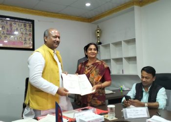 मधेशका मुख्यमन्त्री सिँह र मन्त्रीहरूबीच भयो कार्यसम्पादन सम्झौता करार