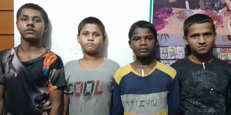 दिल्लीबाट रौतहटका चार बालकको सकुसल उद्धार