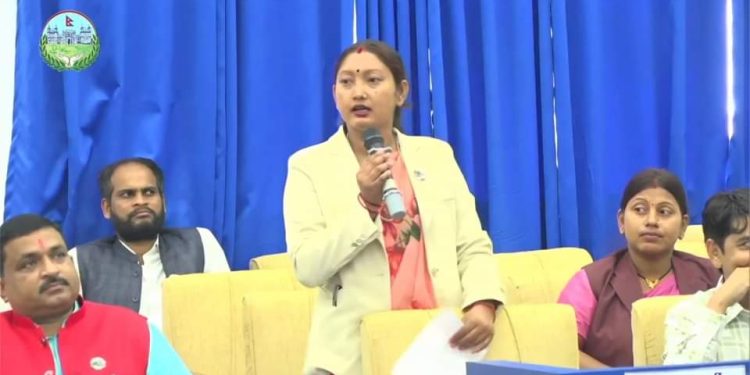 समाचारकै कारण पत्रकारमाथि मुद्दा हाल्नुे प्रहरीलाई छानबिन गरी कारवाही हाेस: साँसद चौधरी