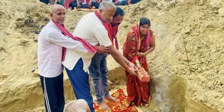 एक करोडको लागतमा वडा भवनको निर्माण शुरु