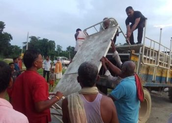 धनुषाको डुमरिया अस्पतालका लागि मधेश सरकारले पठायो उपकरण र औषधि