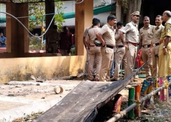 भारतमा पटाका पड्काउँदा १५० भन्दा बढी घाइते