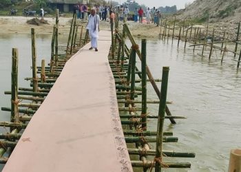 सिरहा र धनुषा जिल्लालाई जोड्ने हुलाकी सडकअन्तर्गत कमला नदीमा अस्याथी पुल निर्माण