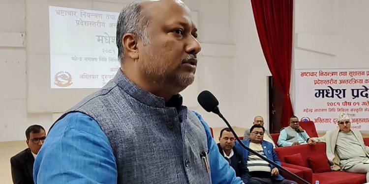 भ्रष्टाचार गर्नेलाई आजीवन जेल हाल्नुपर्छ : मुख्यमन्त्री सिंह