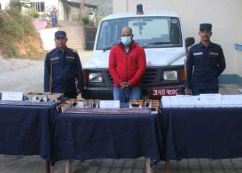 एम्बुलेन्समा लागूऔषधको तस्करी, धनुषाका सुरेश पक्राउ