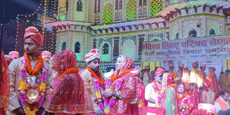 विवाहपञ्चमी महोत्सवको अवसरमा जनकपुरस्थित जानकी मन्दिरमा ३४ जोडीले गरे सामूहिक विवाह