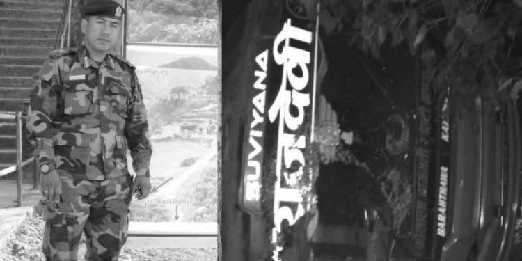 यात्रुबाहक बस अनियन्त्रित भई पल्टिँएर थिच्दा एक सशस्त्र प्रहरी इन्सपेक्टरको मृत्यु