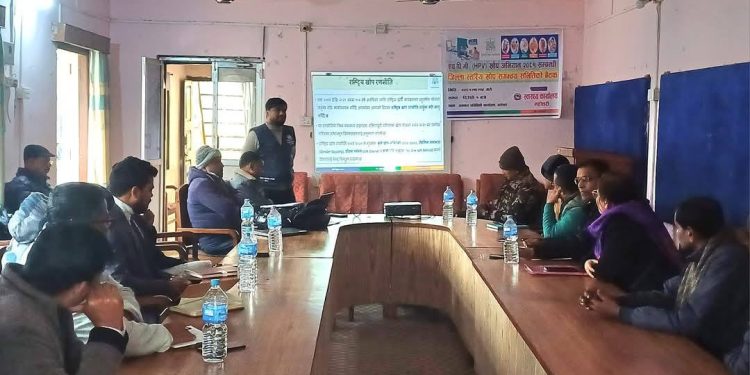 महोत्तरीमा पाठेघर मुखको क्यान्सर विरुद्ध एच पि भि खोप अन्तर्गत लगभग ४५ हजार किशोरीमा एच.पी.भी भाईरस विरुद्धको खोप लगाइने