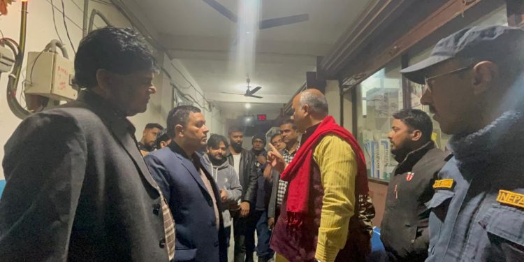 अवैधविरुद्ध प्रदेश सरकारको ‘अपरेसन’,मुख्यमन्त्री सिँहले गरे थप पाँच अस्पतालको अनुगमन