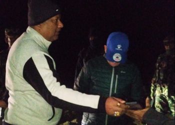 कमला खोलाको दोहन रोक्न मुख्यमन्त्री सिँहको छापामारी पाँच चालक नियन्त्रणमा,नदी दोहन गर्नेहरूको भागाभाग
