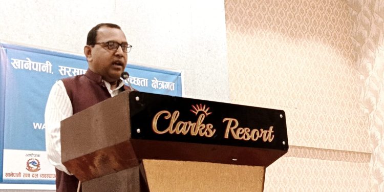 खानेपानी, सरसफाई तथा स्वच्छताकाे कानून चांडै ल्याउंदैछाै : मन्त्री यादव