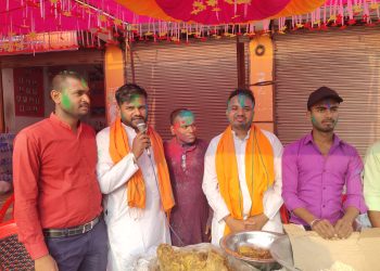 जनकपुर जेसीज द्वारा परिक्रमा तिर्थालुहरुलाई नि:शुल्क खाद्यान्न सामाग्री वितरण